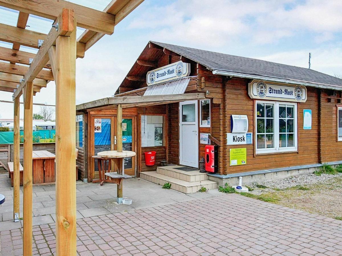8 Person Holiday Home In Gelting Værelse billede