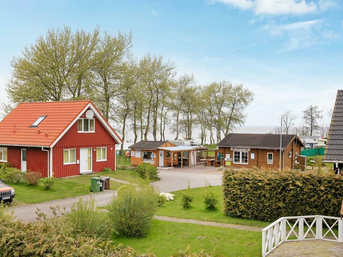 8 Person Holiday Home In Gelting Eksteriør billede